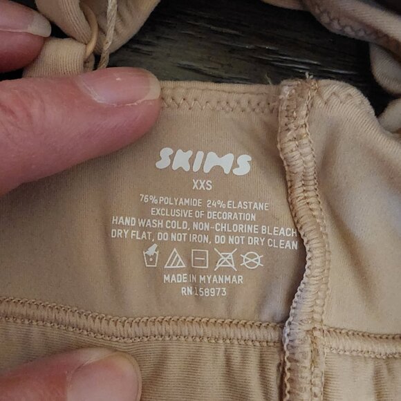 Skims Fits Everybody Triangle Bralette NWT Tan XXS - Picture 5 of 7